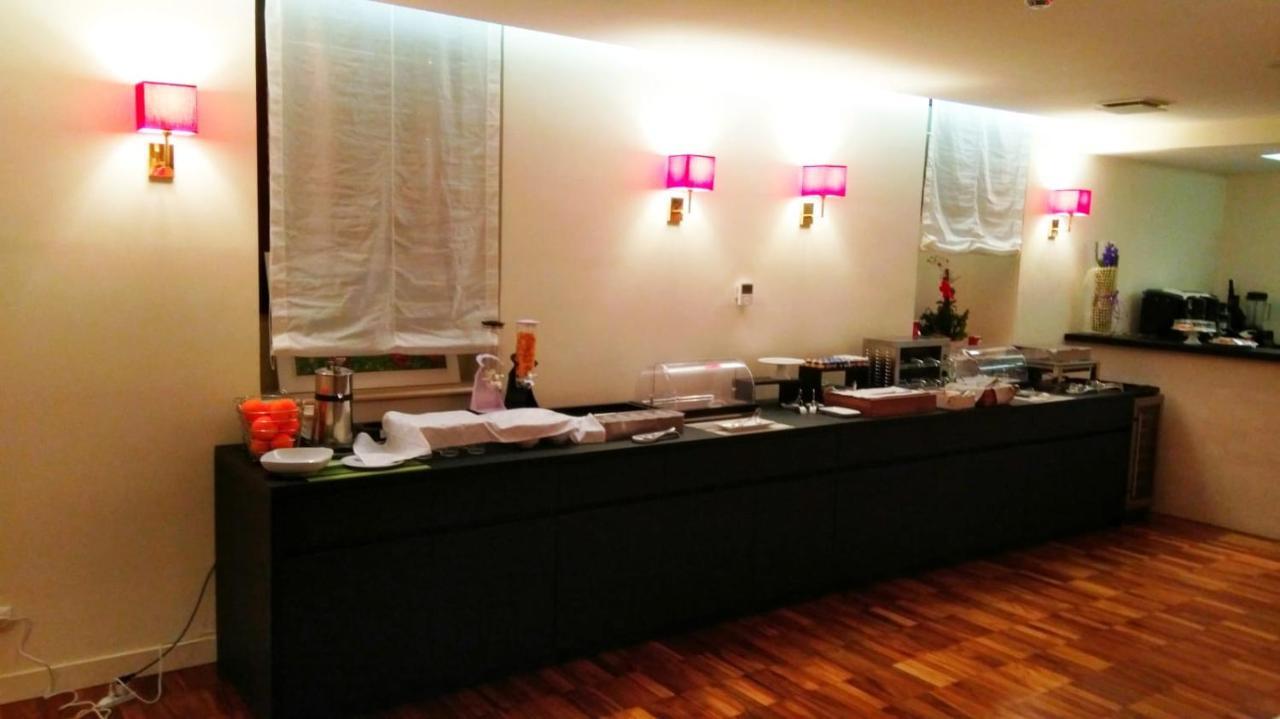 Torrione Hotel เรจโจ ดี คาลาเบีย ภายนอก รูปภาพ
