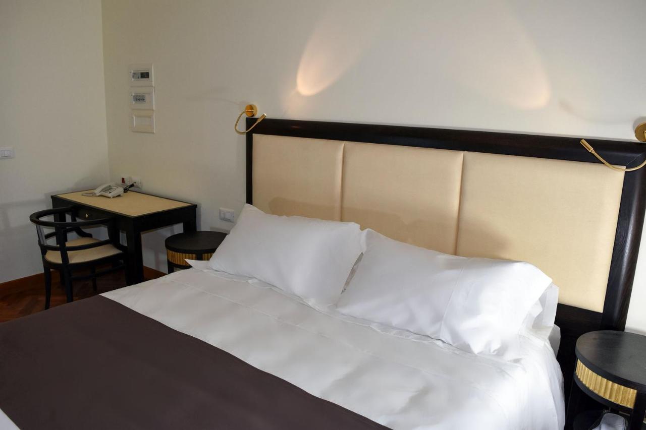 Torrione Hotel เรจโจ ดี คาลาเบีย ภายนอก รูปภาพ
